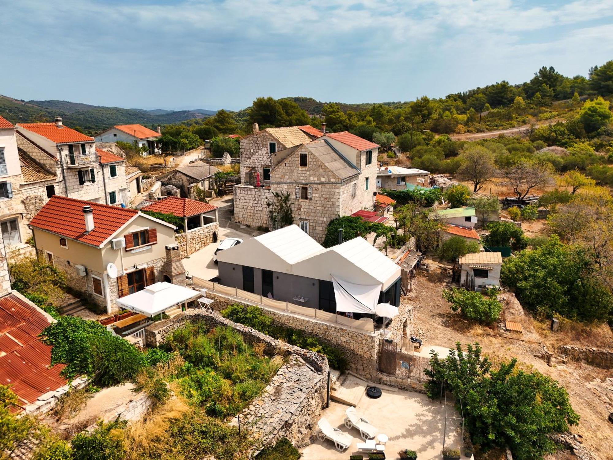 KomižaRural House Pikola With Sea View On Vis Island别墅 外观 照片